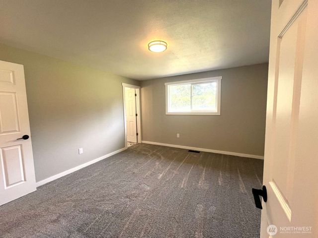 4012 267th Street E, Spanaway, WA 98387