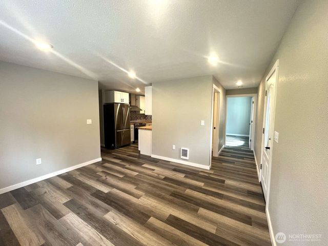 4012 267th Street E, Spanaway, WA 98387
