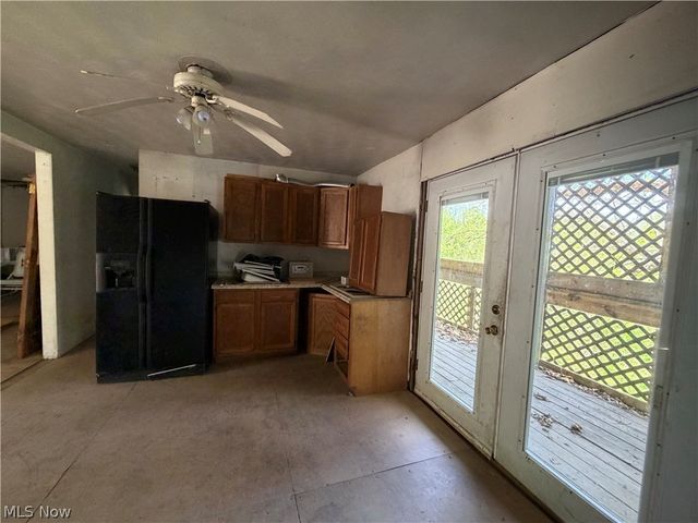 1124 Cisler Drive, Marietta, OH 45750