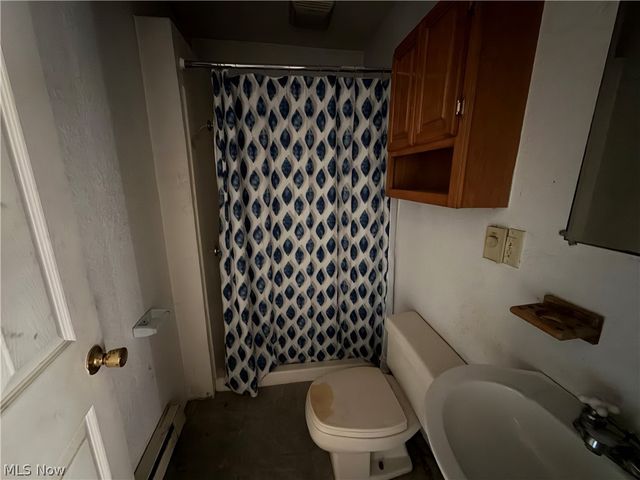 1124 Cisler Drive, Marietta, OH 45750