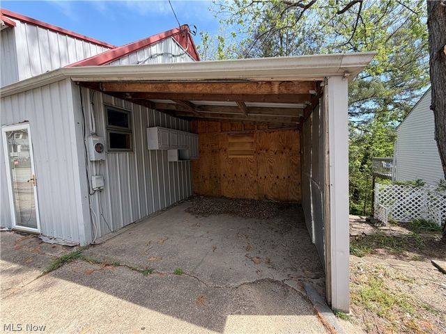 1124 Cisler Drive, Marietta, OH 45750