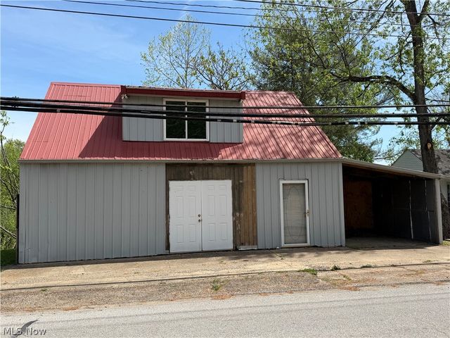 1124 Cisler Drive, Marietta, OH 45750