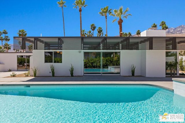2020 S Navajo Drive, Palm Springs, CA 92264