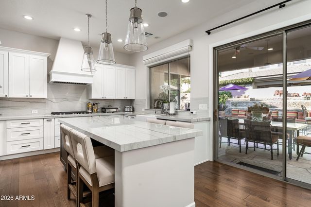 7380 E VAQUERO Drive, Scottsdale, AZ 85258