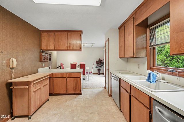 1316 Hounds Ear Road, Hillsborough, NC 27278
