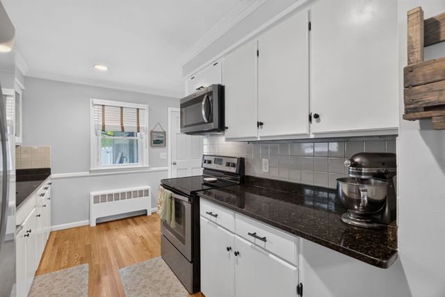 51 Cherry Hill Dr, Seekonk, MA 02771