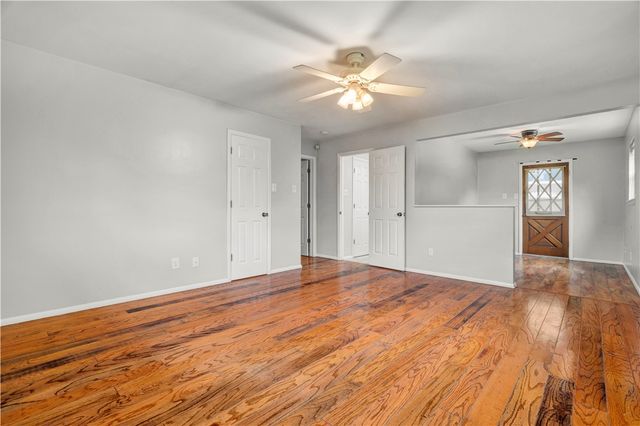 207 Angela Street, Springdale, AR 72762