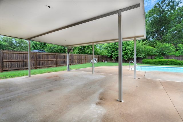 207 Angela Street, Springdale, AR 72762