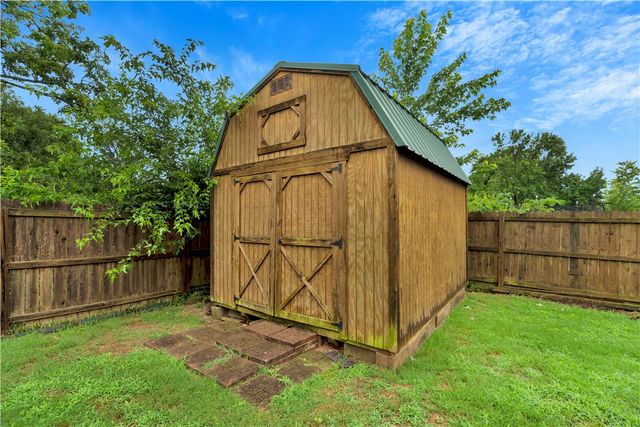 207 Angela Street, Springdale, AR 72762
