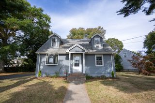 80 Noble Street, Hamden, CT 06514