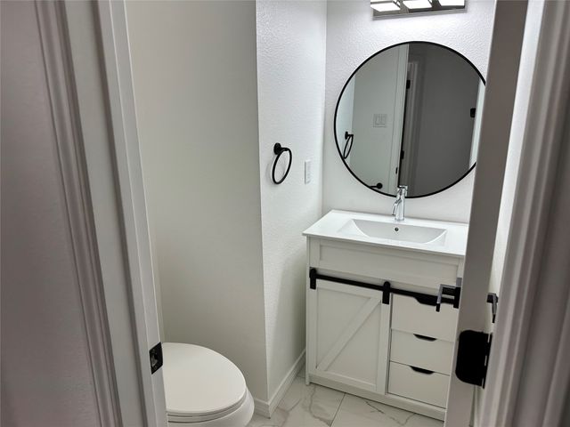 748 Longleaf Drive, Desoto, TX 75115