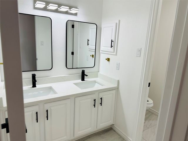 748 Longleaf Drive, Desoto, TX 75115