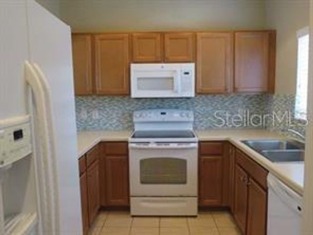 3903 45TH TERRACE W 104, Bradenton, FL 34210