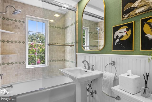 8703 SUDBURY PL, Alexandria, VA 22309