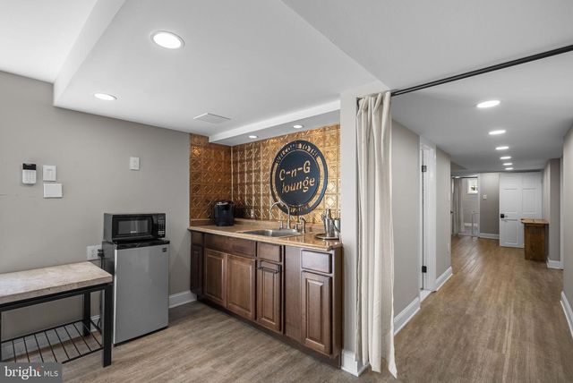 8703 SUDBURY PL, Alexandria, VA 22309