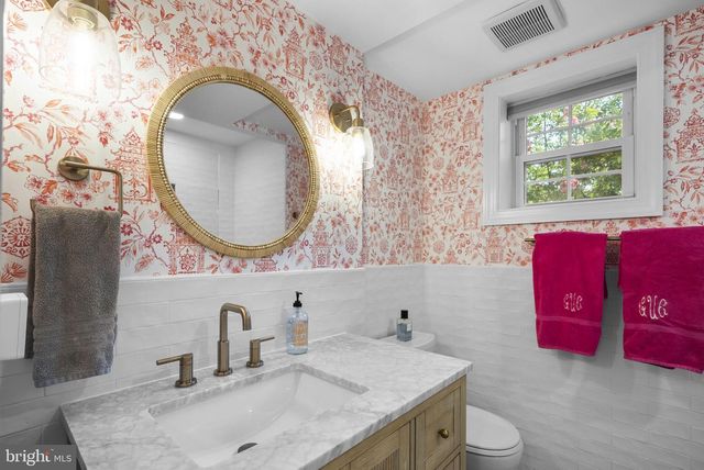 8703 SUDBURY PL, Alexandria, VA 22309