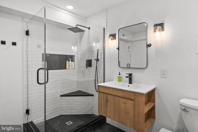 8703 SUDBURY PL, Alexandria, VA 22309
