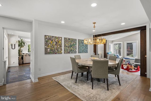 8703 SUDBURY PL, Alexandria, VA 22309
