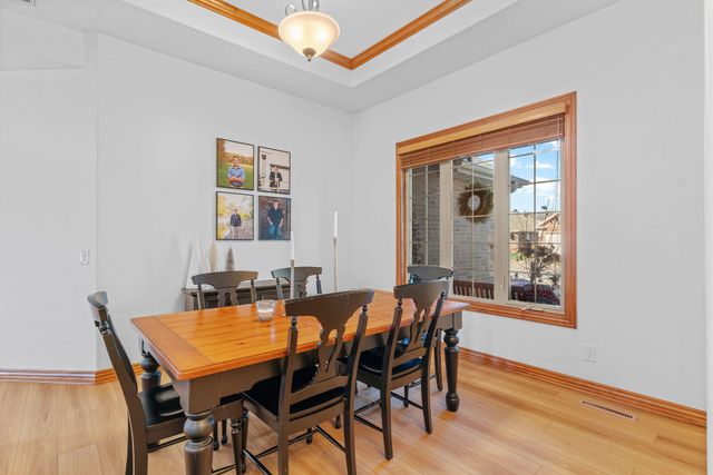 3194 W Knob Hill Street, Springfield, MO 65810