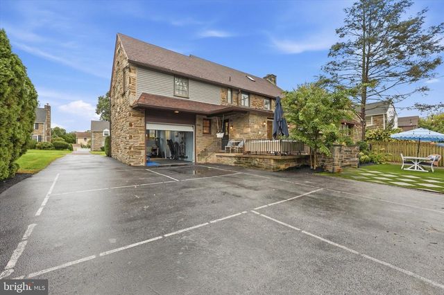 1112 ORMOND AVE, Drexel Hill, PA 19026