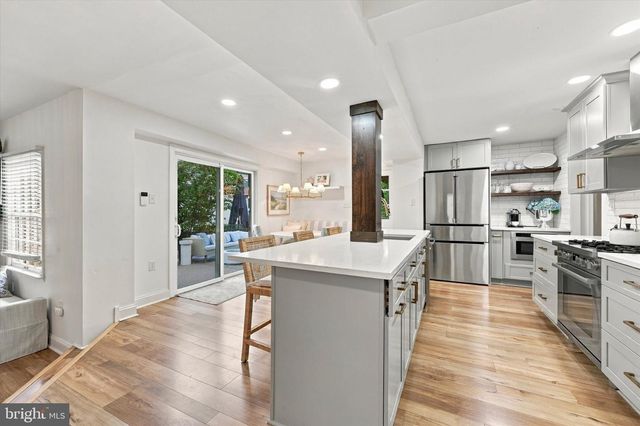 1112 ORMOND AVE, Drexel Hill, PA 19026