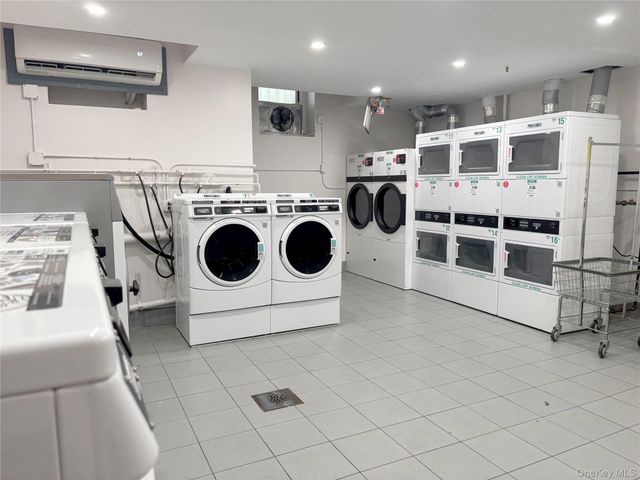 315 W 232nd Street 2M, Bronx, NY 10463