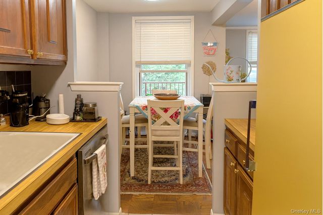 315 W 232nd Street 2M, Bronx, NY 10463