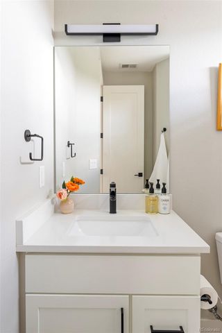 2702 S Bannock Street, Englewood, CO 80110