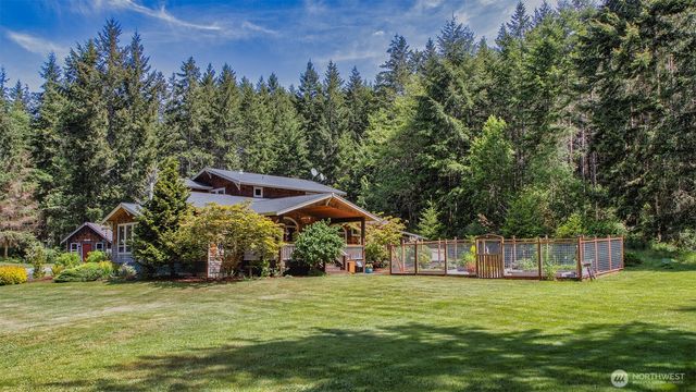 157 S Edwards Road, Port Townsend, WA 98368