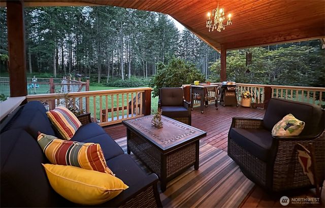 157 S Edwards Road, Port Townsend, WA 98368
