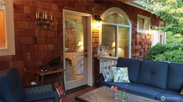 157 S Edwards Road, Port Townsend, WA 98368