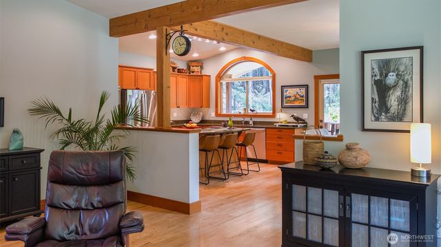 157 S Edwards Road, Port Townsend, WA 98368