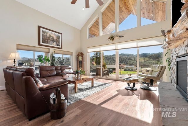 21 Open Road, Garden Valley, ID 83622