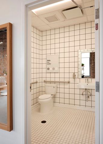 5480 N Elston Avenue, Chicago, IL 60630