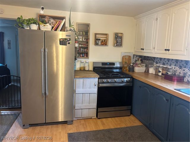 404 Loy Avenue, Arkoma, OK 74901