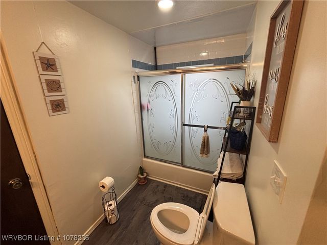 404 Loy Avenue, Arkoma, OK 74901