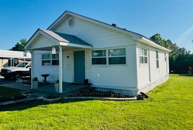 404 Loy Avenue, Arkoma, OK 74901