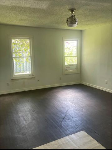 602 E 4th St, Alice, TX 78332