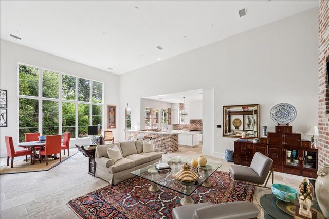 7 Hedwig Shadows Drive, Houston, TX 77024