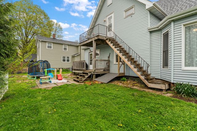 307 Michigan Avenue, Valparaiso, IN 46383