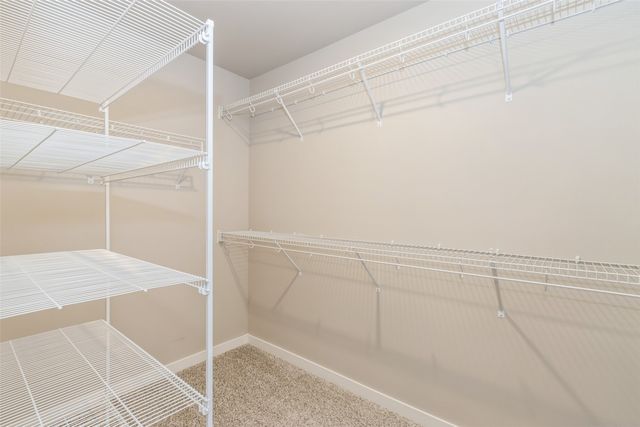 7023 Harlan Eddy Drive SW, Cedar Rapids, IA 52404