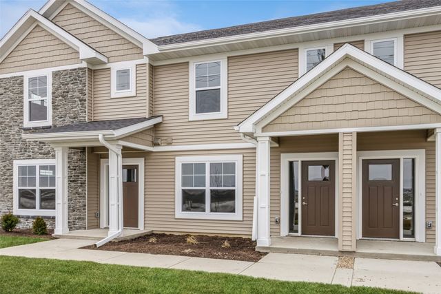 7023 Harlan Eddy Drive SW, Cedar Rapids, IA 52404