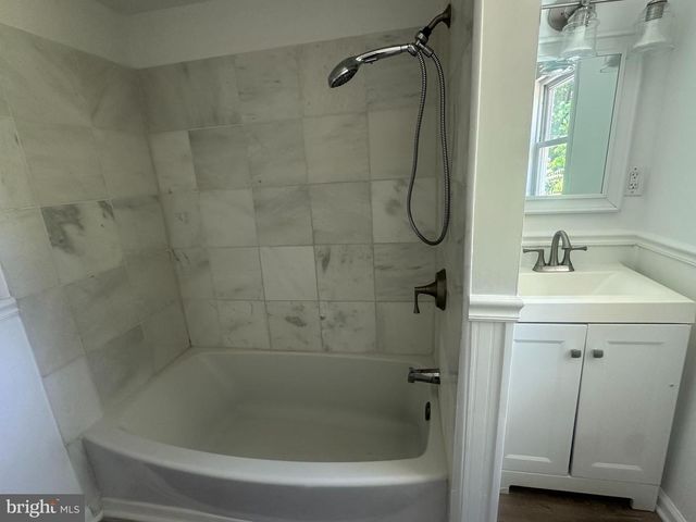 211 SANDY RIDGE RD, Fredericksburg, VA 22405