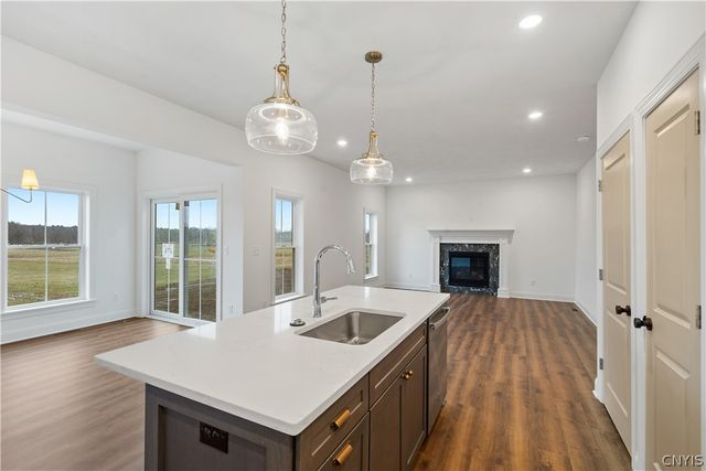 105 Terwillager Lane, Manlius, NY 13116