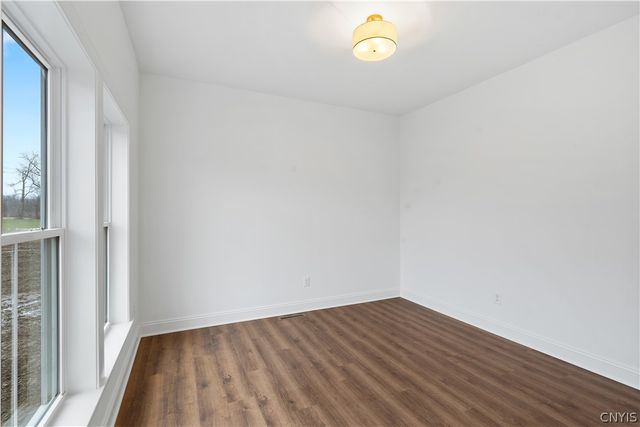 105 Terwillager Lane, Manlius, NY 13116