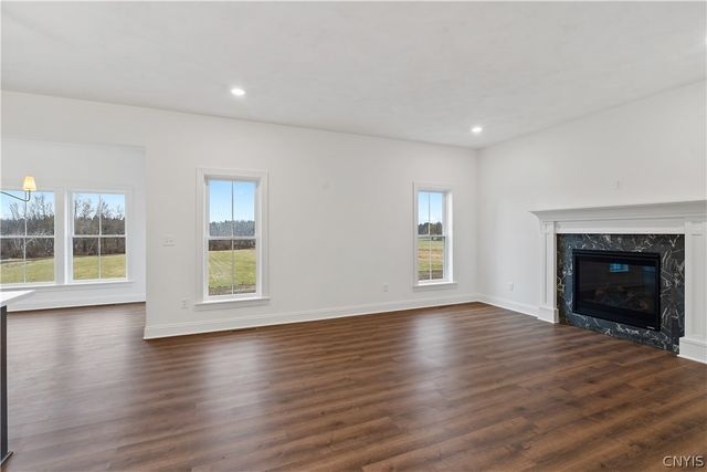 105 Terwillager Lane, Manlius, NY 13116