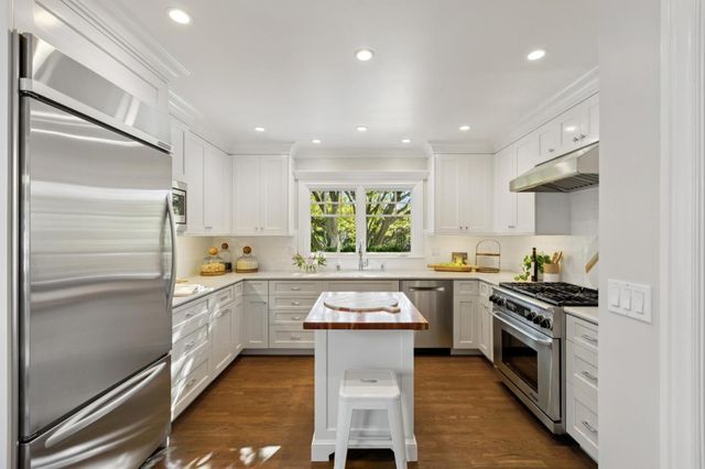 743 Winchester Drive, Burlingame, CA 94010