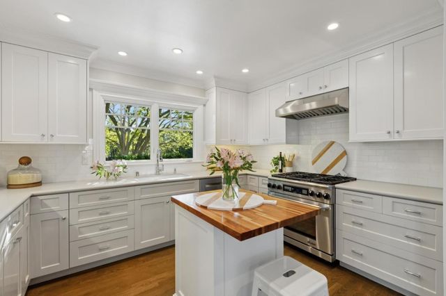 743 Winchester Drive, Burlingame, CA 94010