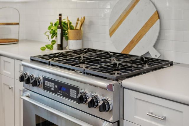 743 Winchester Drive, Burlingame, CA 94010