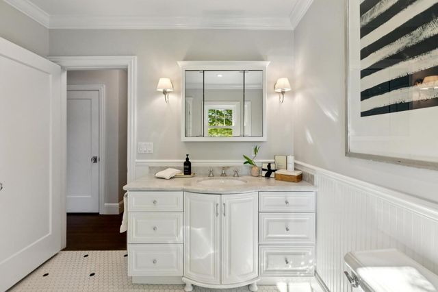 743 Winchester Drive, Burlingame, CA 94010